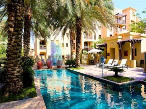 Apartamento Trophy 2Br Aladdin Estate W Burj Khalifa View Dubái Exterior foto
