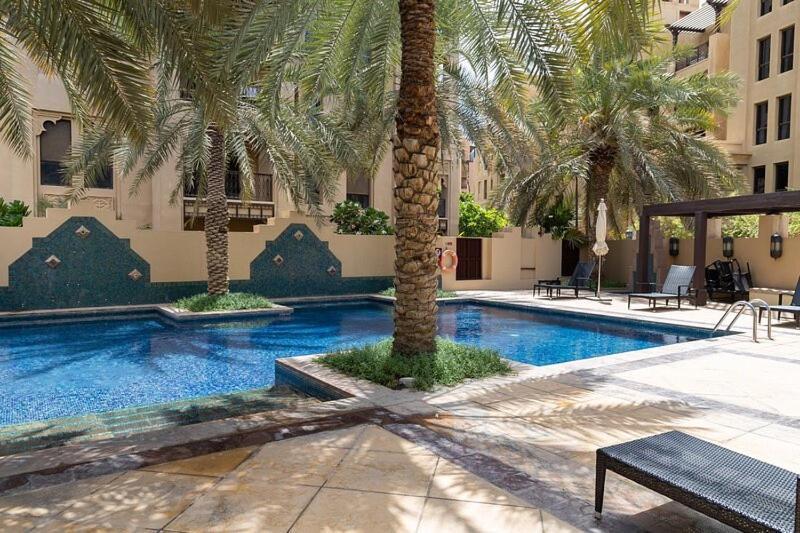 Apartamento Trophy 2Br Aladdin Estate W Burj Khalifa View Dubái Exterior foto