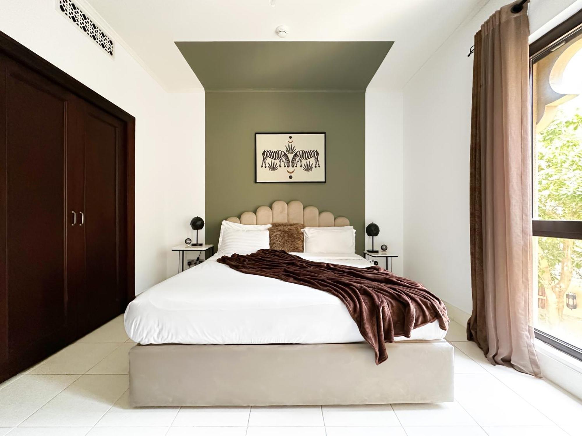 Apartamento Trophy 2Br Aladdin Estate W Burj Khalifa View Dubái Exterior foto