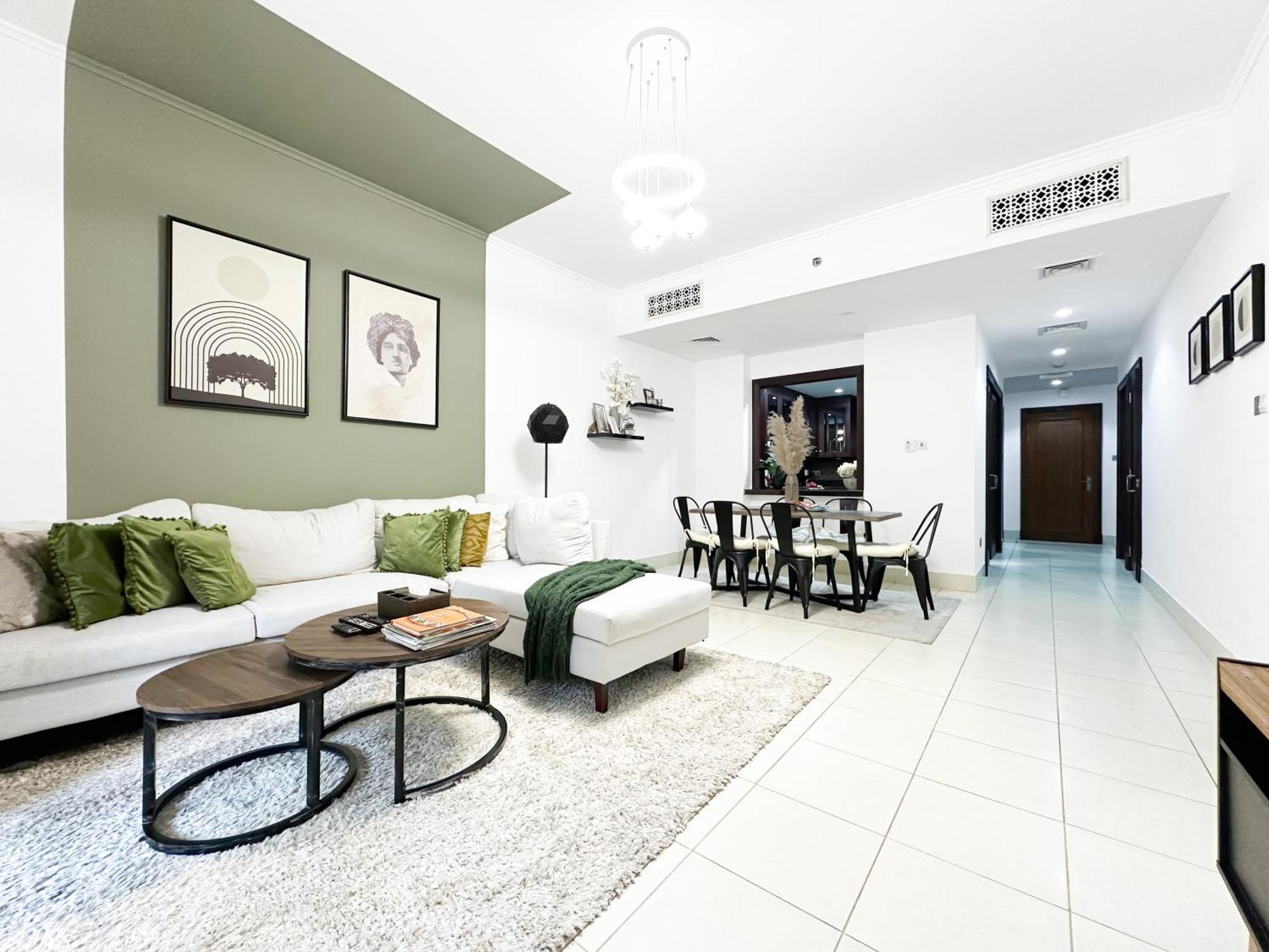 Apartamento Trophy 2Br Aladdin Estate W Burj Khalifa View Dubái Exterior foto