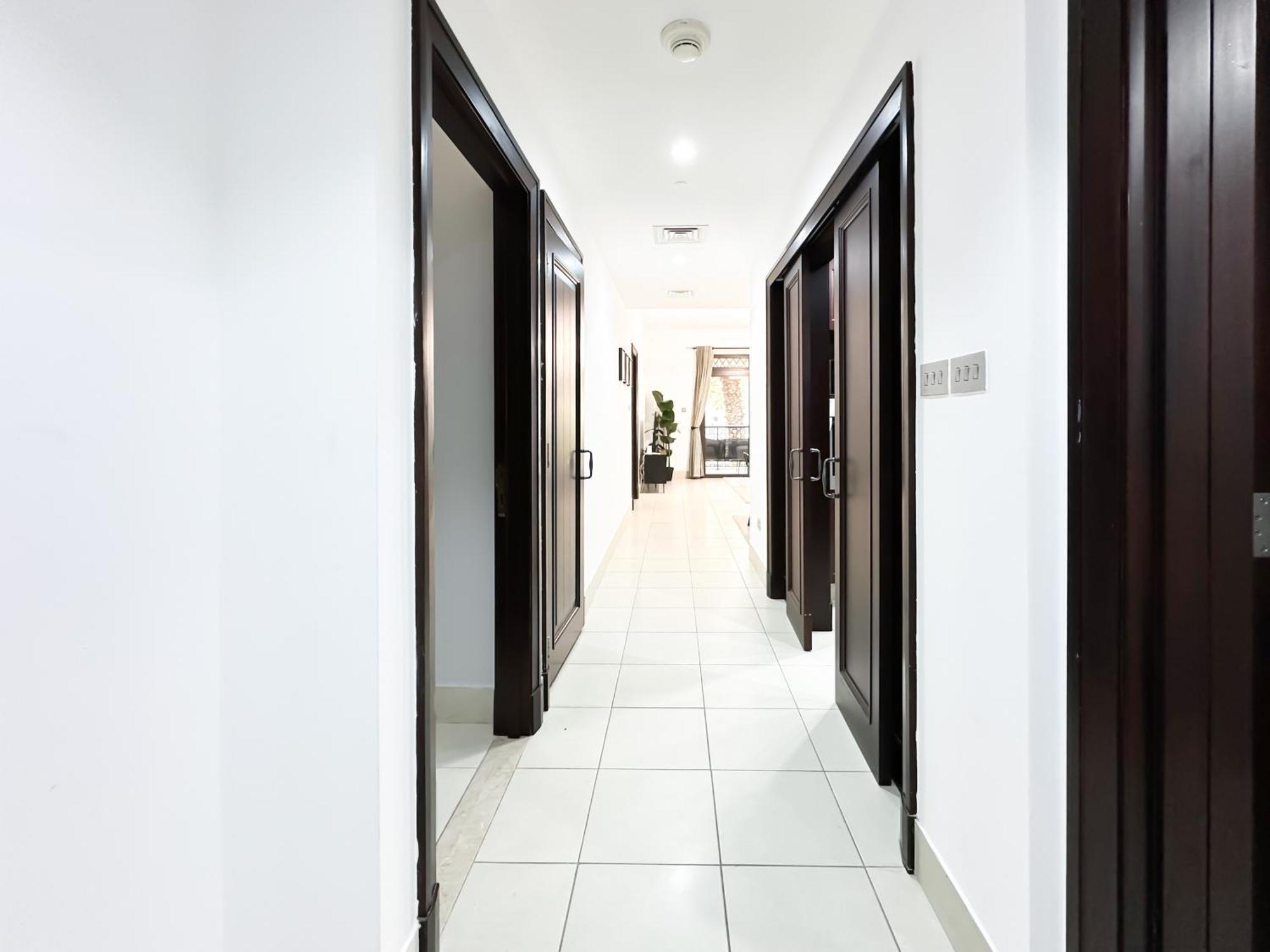 Apartamento Trophy 2Br Aladdin Estate W Burj Khalifa View Dubái Exterior foto